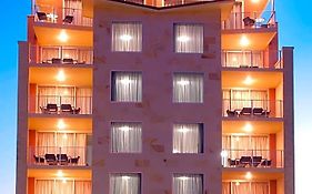 Cbd Executive Apartments